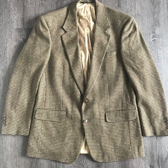 Burberry Other - (EUC) Burberry vintage Blazer/Coat Men’s (L)